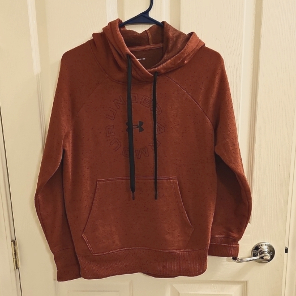 Under Armour Hoodie - Super Cute 😍🥰